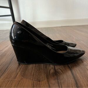 JONES NY black heels